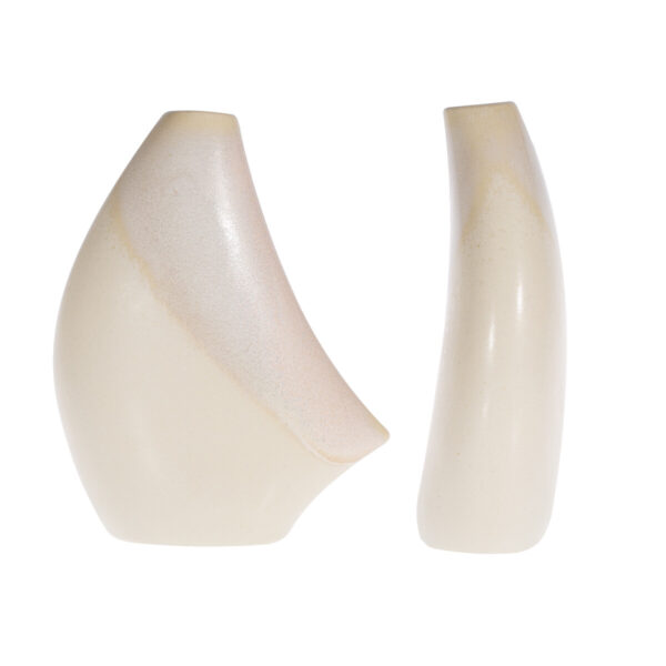 Telone - dizajnová neutralna decentná pieskovo-krémová vázička